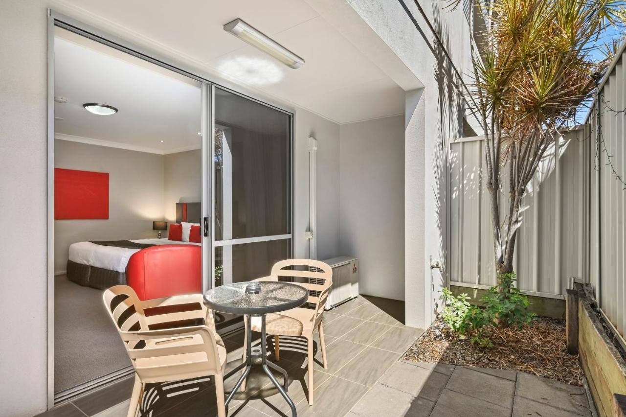Hotel Platinum International Toowoomba Esterno foto