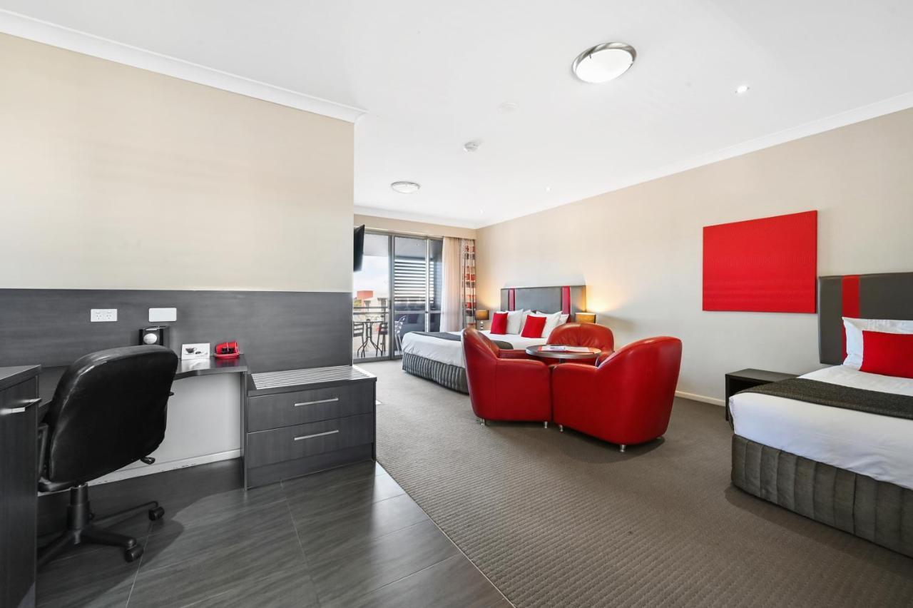 Hotel Platinum International Toowoomba Esterno foto