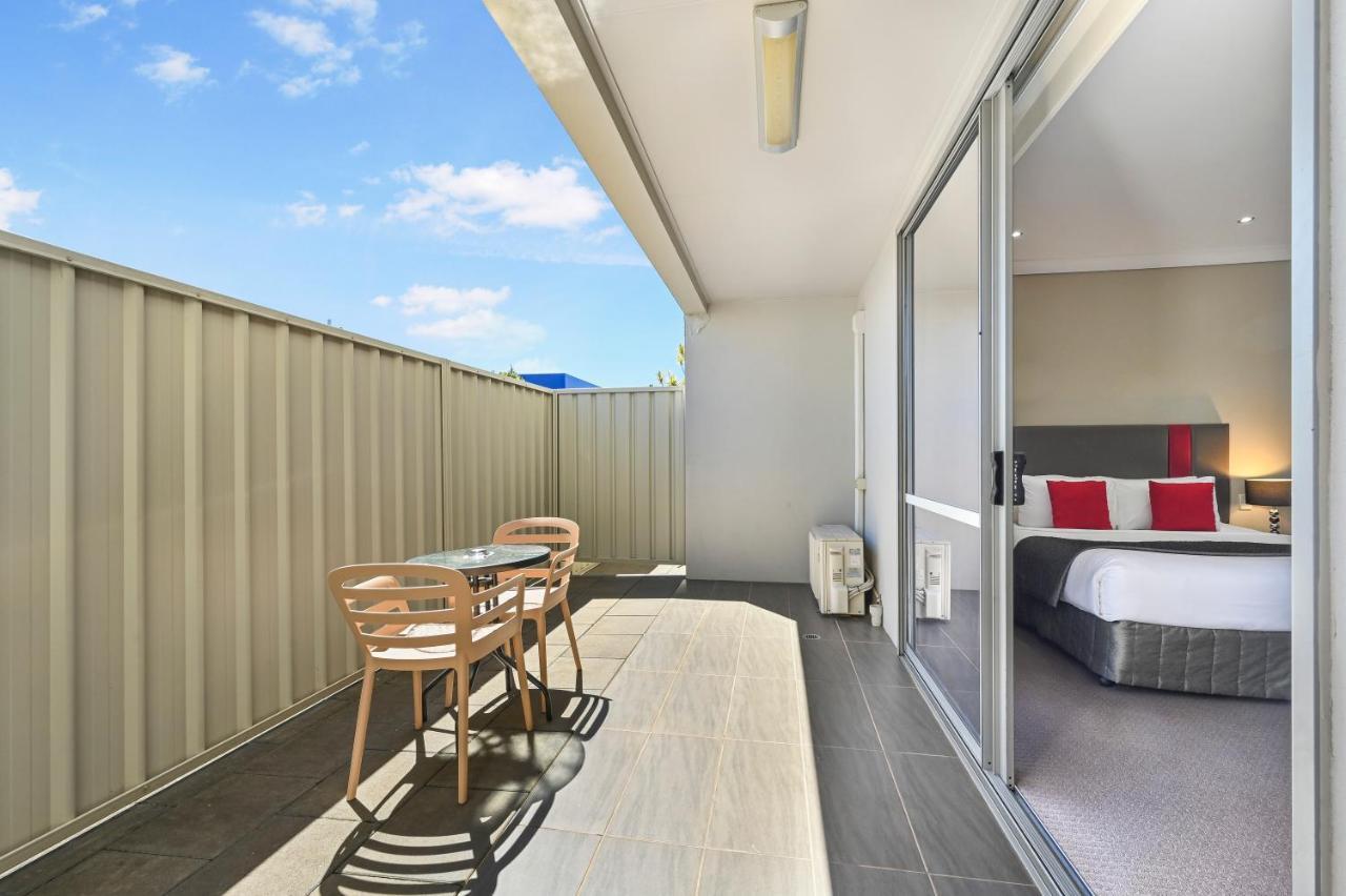 Hotel Platinum International Toowoomba Esterno foto
