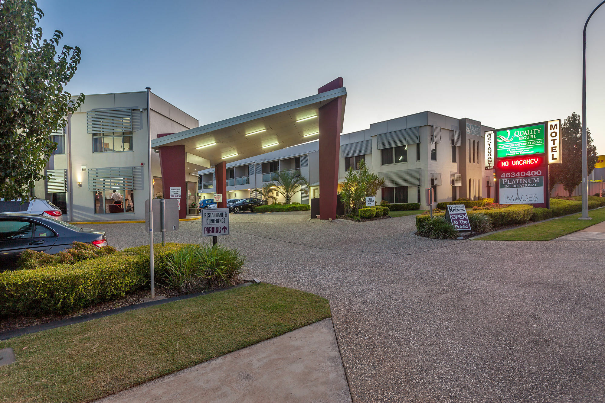 Hotel Platinum International Toowoomba Esterno foto